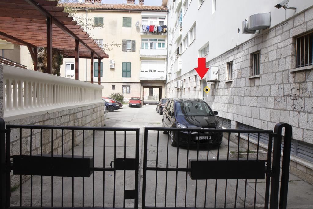 City Center Accommodation زادار المظهر الخارجي الصورة