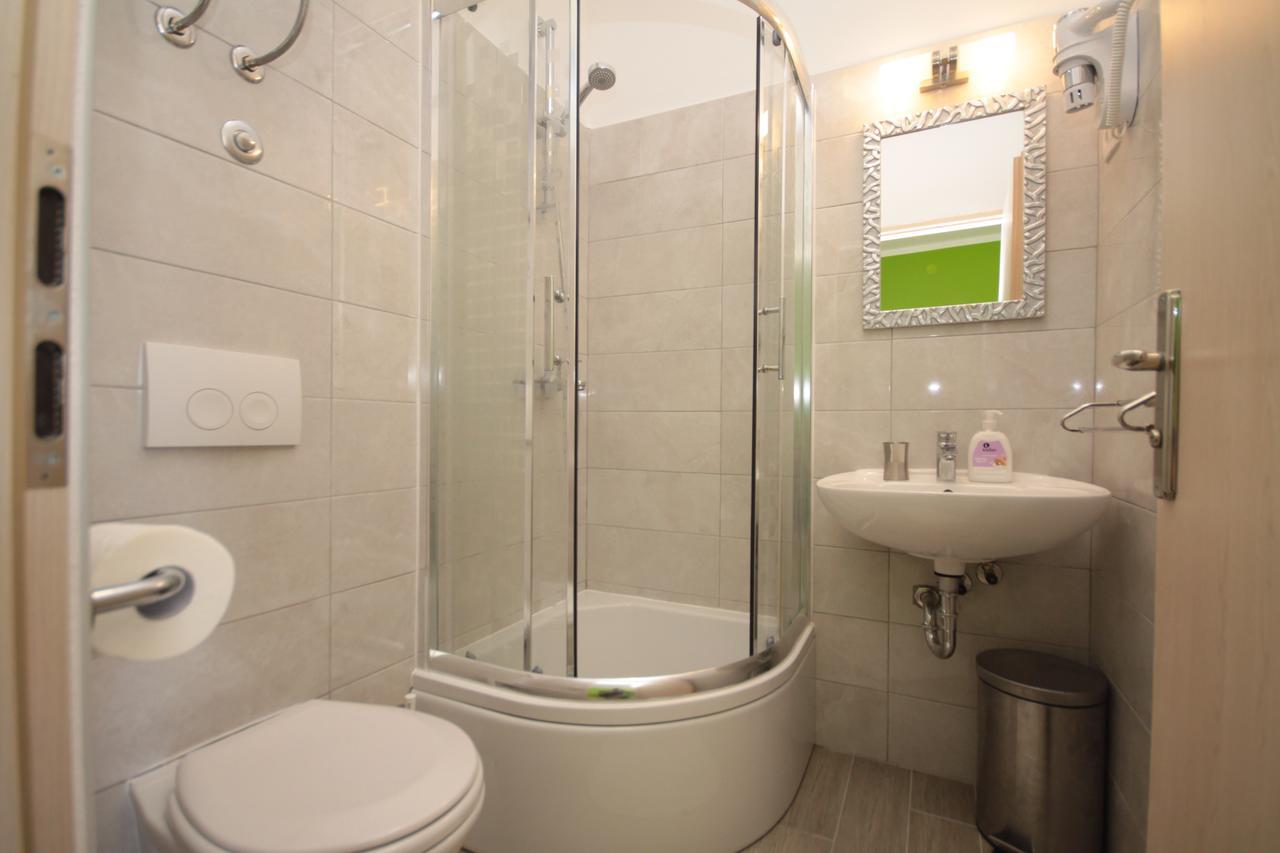 City Center Accommodation زادار المظهر الخارجي الصورة