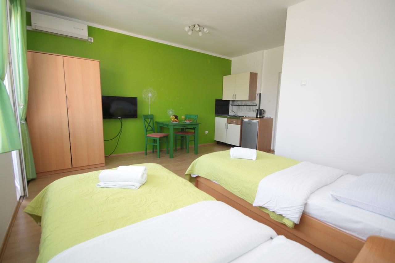 City Center Accommodation زادار المظهر الخارجي الصورة